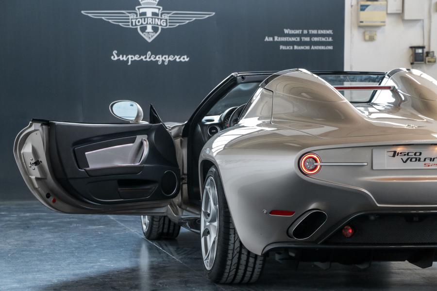 Детали экстерьера Alfa Romeo Disco Volante Spyder (2 of 7) 2017 года  (фото 17 из 33)